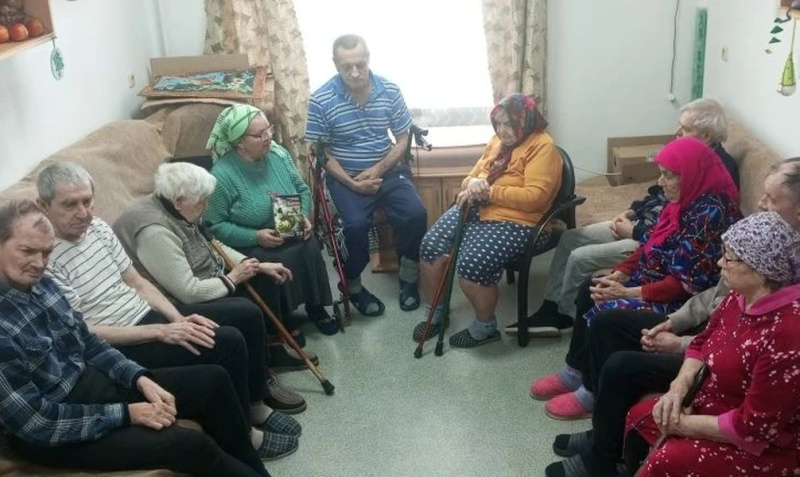 Урок о святителе Феофане и чистоте слова в центре социального обслуживания