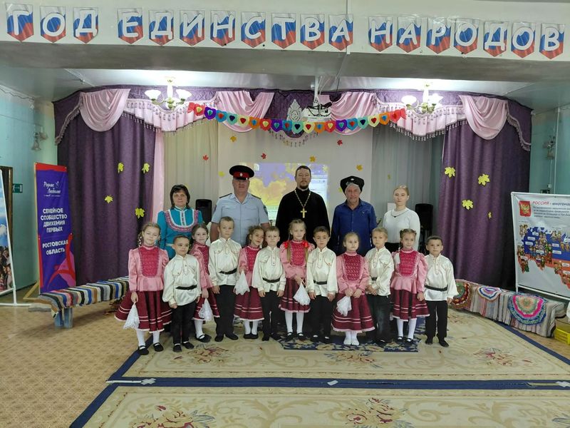 Праздник Покрова Пресвятой Богородицы прошел в Вешенском детском саду
