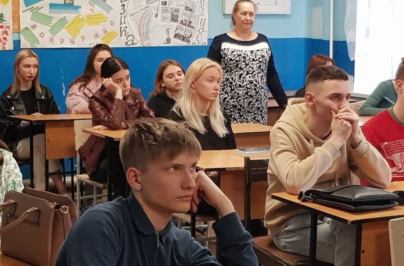 Второе лекционно-просветительское мероприятие с элементами тренинга состоялось для добровольцев из г. Донецка (РФ), принимающих участие в работе гуманитарного центра