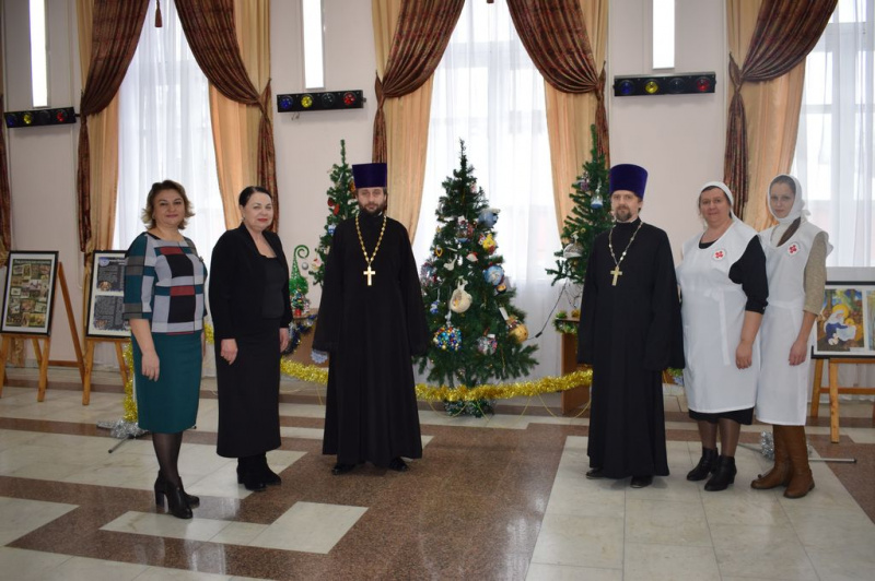 В районном Дворце культуры пос. Каменоломни прошла Рождественская елка