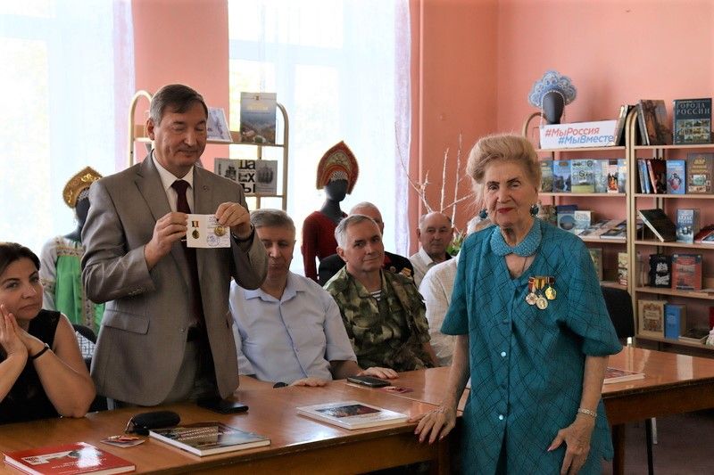 «Хранитель церковных древностей» – глава в новой книге, посвящённой истории города Шахты