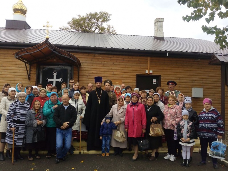 В городе Донецке в храме святой блаженной Матроны Московской отметили праздник Покрова Пресвятой Богородицы