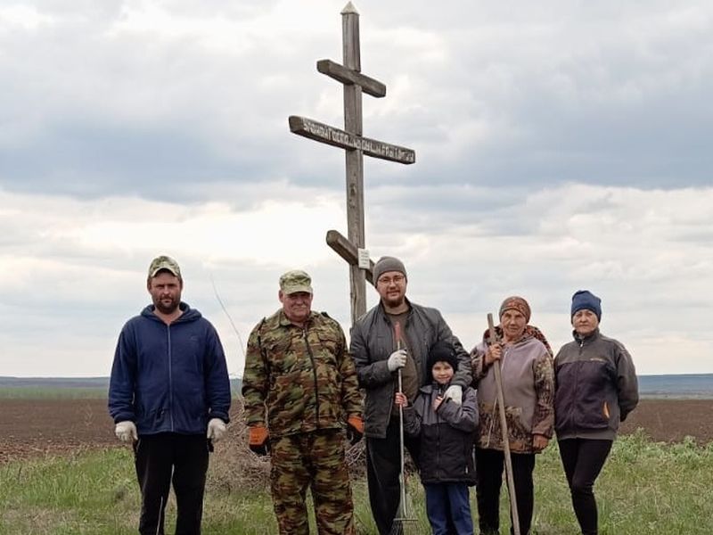Жители слободы Позднеевка проводят субботники в преддверии Светлой Пасхи