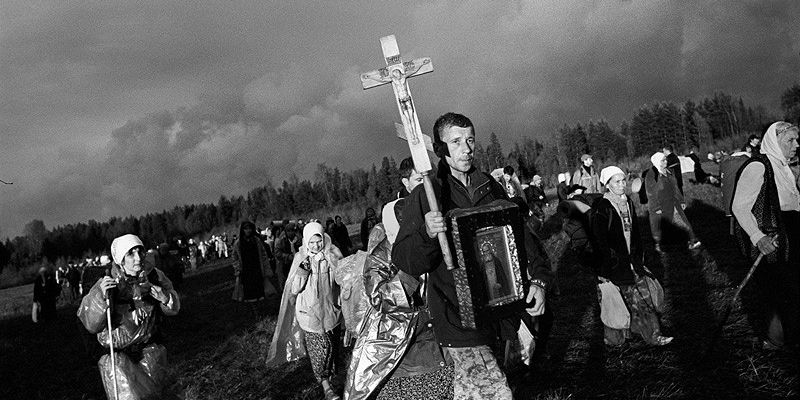 ЗДЕСЬ СЛЕТАЕТ ФАЛЬШЬ