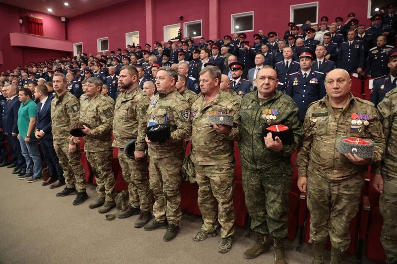 Духовник казаков Черкасского округа принял участие в XXXII отчётном Войсковом круге Всевеликого войска Донского