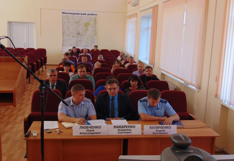 Благочинный приходов Миллеровского округа иерей Максим Кибанов принял участие в заседании антинаркотической комиссии Ростовской области