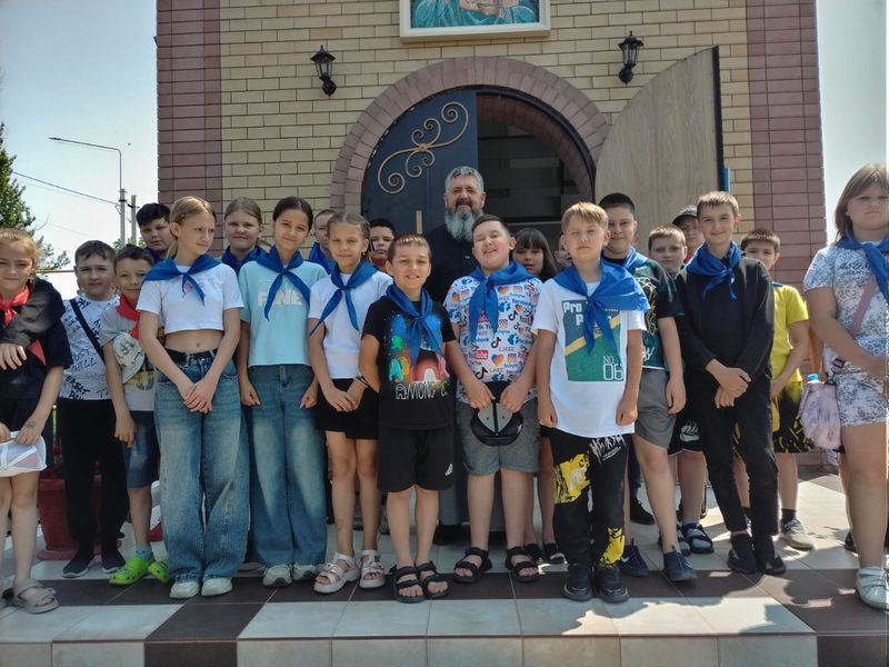 Детская экскурсия в храм преподобномученицы Елисаветы