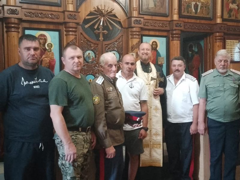 Встреча и беседа с казаками станицы Мало-Несветаевской.