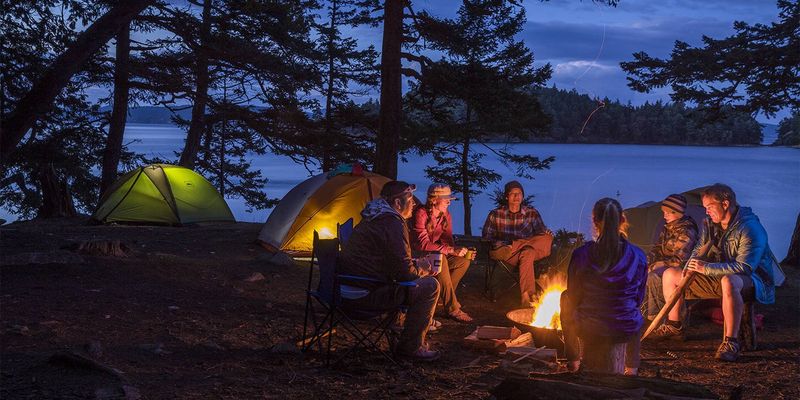 «САМОЕ ВРЕМЯ УЗНАТЬ СОБСТВЕННЫЕ НАРОД И СТРАНУ»