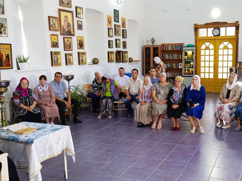 В храме Успения Пресвятой Богородицы села Алексеевка проходят Библейские беседы