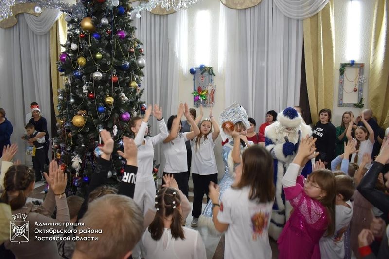 В Нижнедонском благочинии поздравили детей