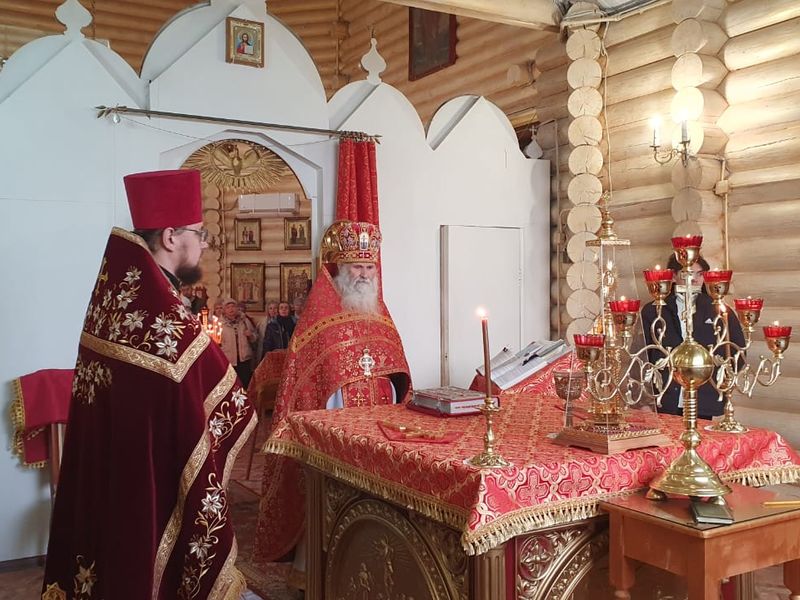 В Красном Сулине отметили престольный праздник храма великомученицы Екатерины