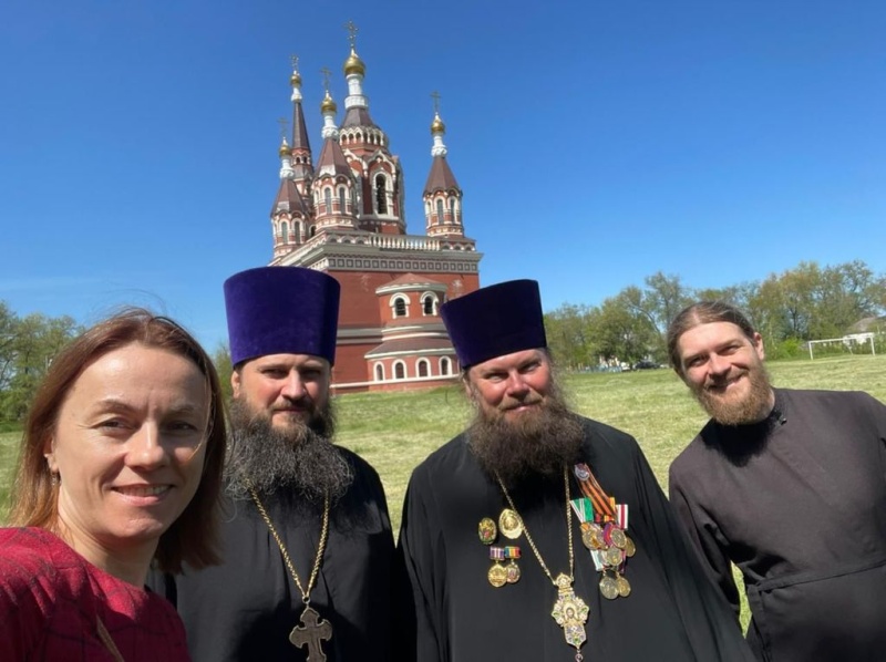 Гуманитарные центры помощи беженцам из Украины в Шахтинской епархии посетили представители Синодального отдела ЦБСС