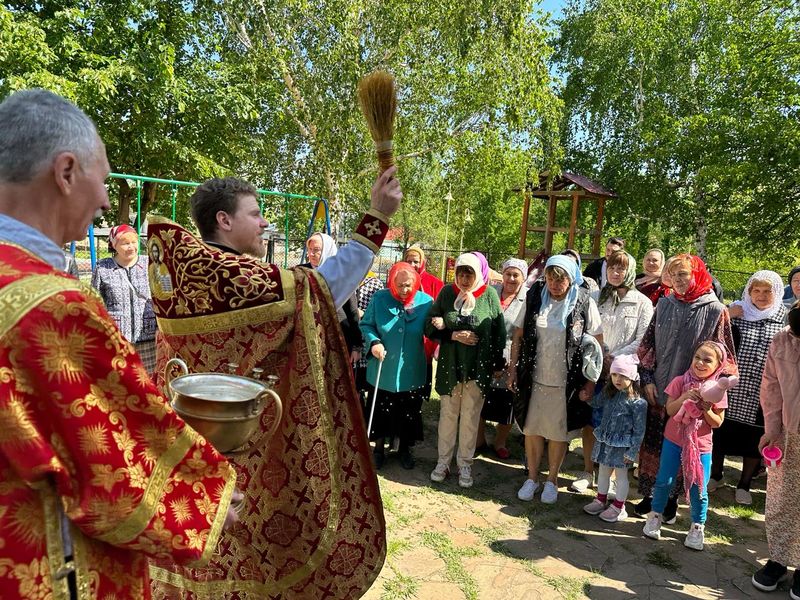 В день памяти иконы Божией Матери «Иверская» протоиерей Глеб Гладышев совершил Божественную литургию