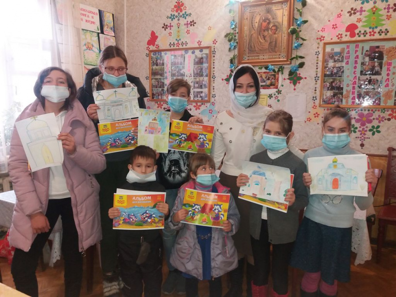 В воскресной школе «Радость» при храме в честь Почаевской иконе Богородицы прошел урок о Божественной литургии