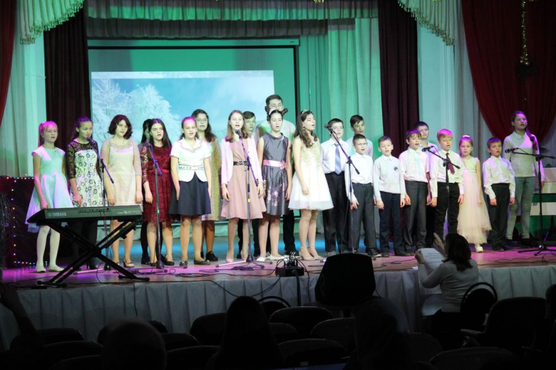 В районном Доме культуры пос. Чертково состоялся Рождественский концерт