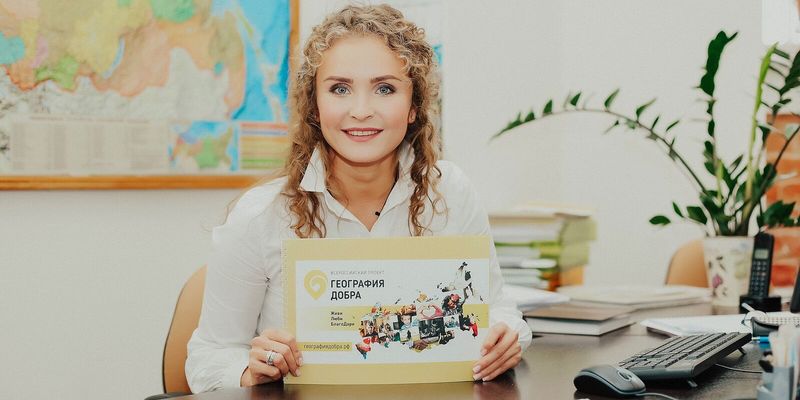 «ДЕВОЧКЕ ПЛОХО, ВСЕ РЕВУТ. И ТУТ Я ГОВОРЮ: ‟ДАВАЙТЕ МОЛИТЬСЯ”»