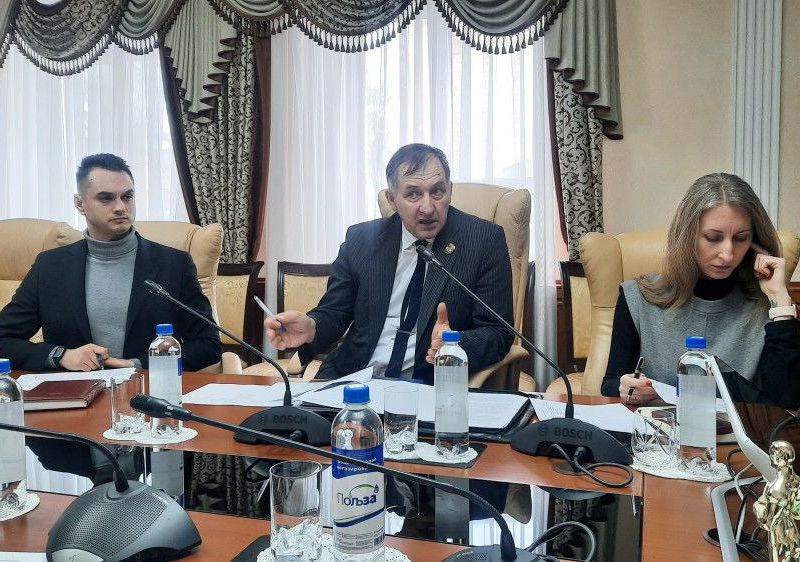 Труд во благо ближних: Приходские добровольцы храма Архистратига Михаила п. Каменоломни удостоены награды за вклад в развитие общества