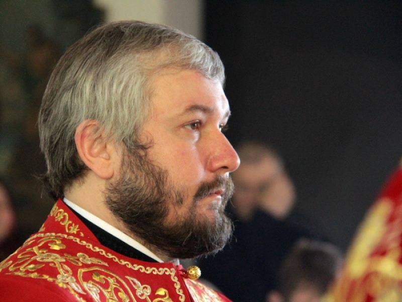 Божественная литургия архиерейским чином состоялась в храме святой блаженной Матроны Московской г. Донецка