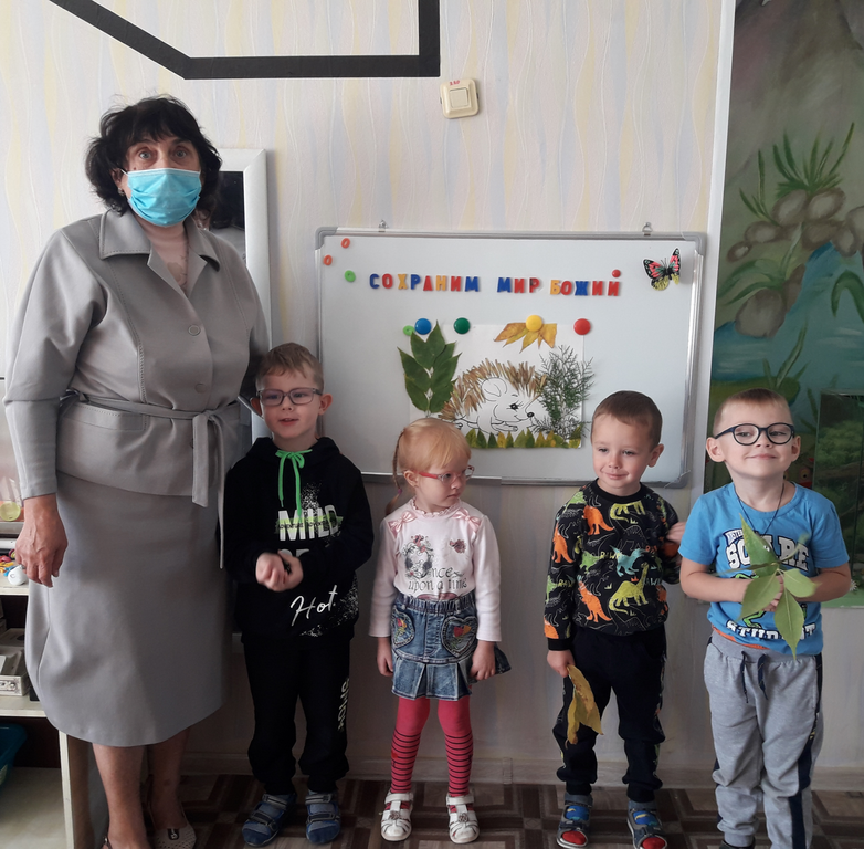 ﻿﻿В детском саду № 4 г. Донецка прошел экологический час «Сохраним мир Божий»