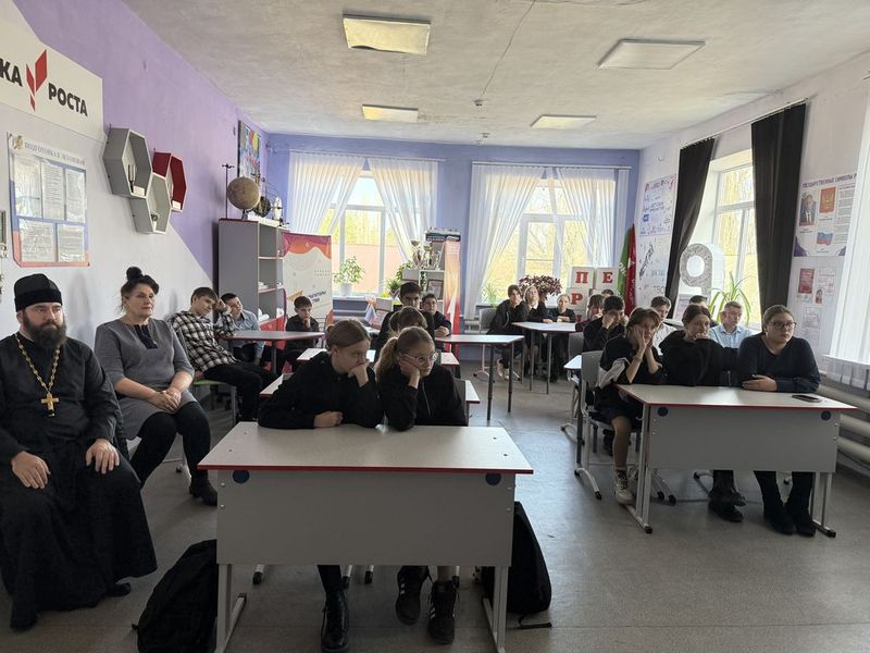 Урок памяти святителя Тихона, Патриарха Московского и всея России, прошёл в Никольской школе