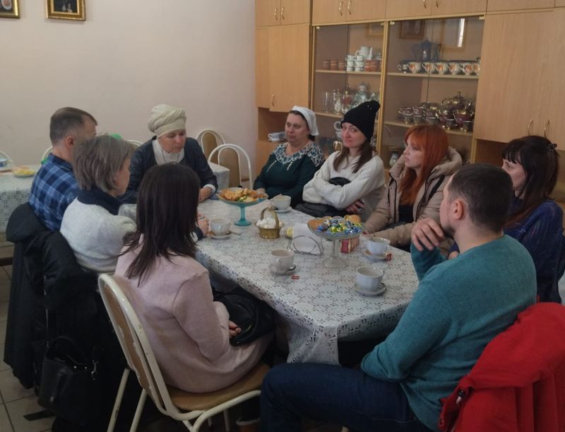 В воскресной школе «Светочъ» Донского храма г. Новошахтинска прошла встреча с родителями воспитанников