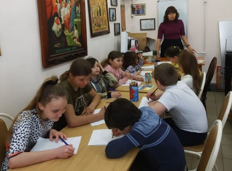 Учащиеся воскресной школы «Светоч» Донского храма г. Новошахтинска примут участие в межрегиональном конкурсе «Времен связующая нить»
