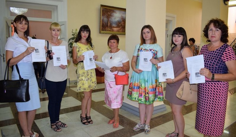 В Нижнедонском благочинии обсудили реализацию проекта «Святой благоверный князь Александр Невский – опора земли Русской»