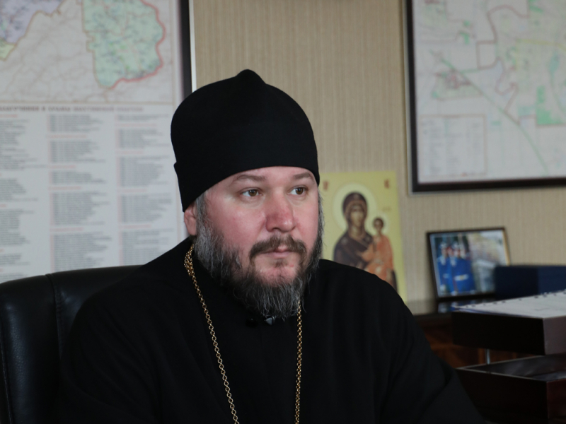 Преосвященнейший епископ Симон провел совещание с председателями социального и молодежного отделов Шахтинской епархии