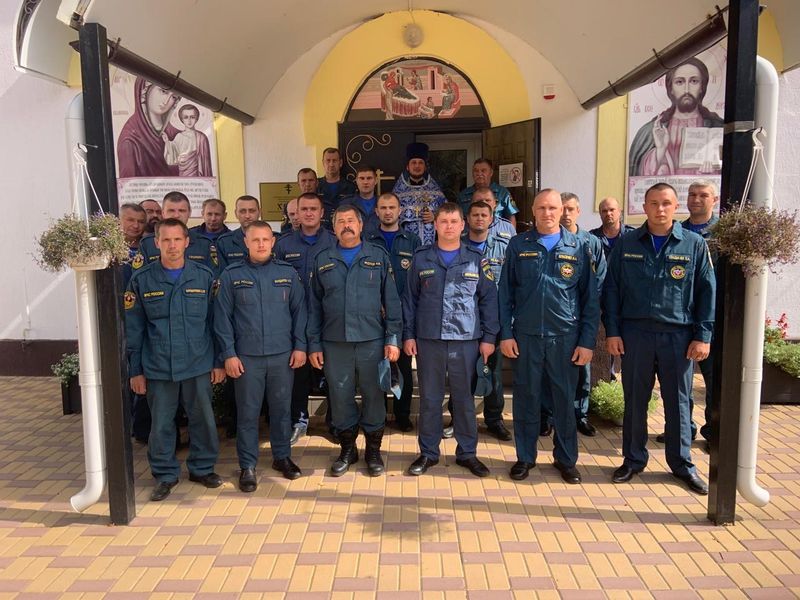 Совместный молебен перед иконой Божией Матери "Неопалимая Купина" в станице Боковской