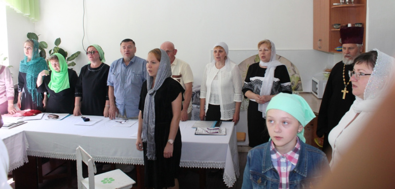 Круглый стол для церковных певчих «Херувимская песнь и ее значение в Божественной литургии» прошел в храме вмч. Пантелеимона г. Гуково в рамках Первого открытого фестиваля духовной музыки «Троицкие переливы»