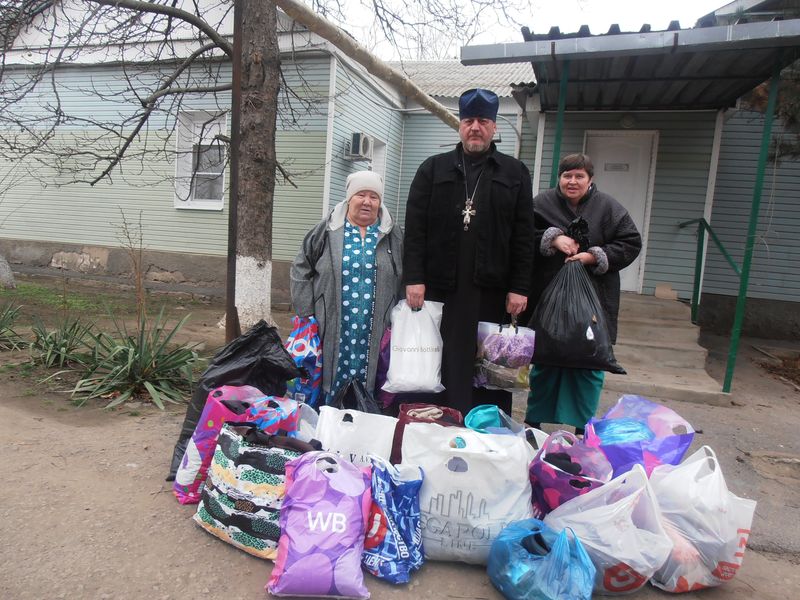 «Путь Добра»: волонтёры Каменска-Шахтинского доставили теплоту и поддержку жителям отдалённых сёл