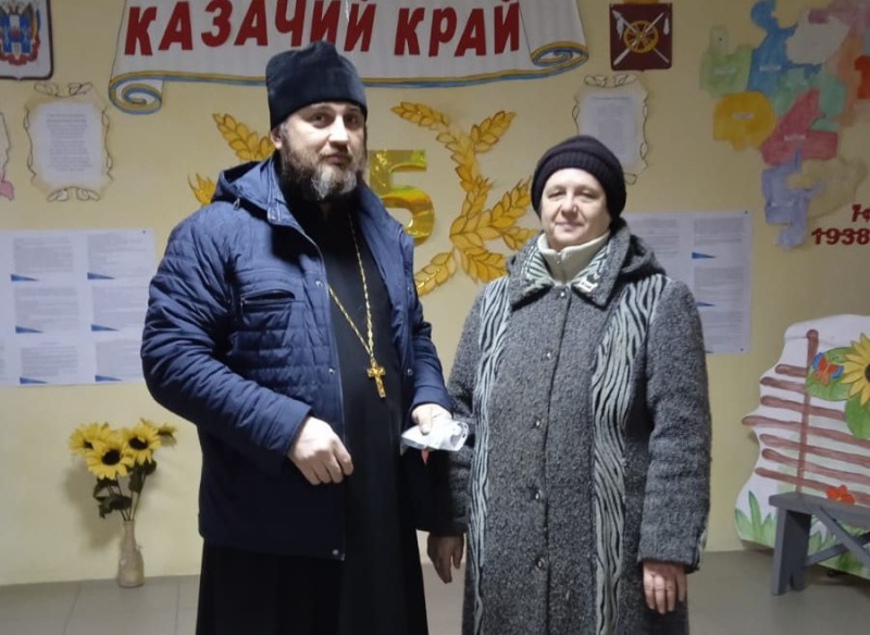 Иерей Сергий Липень провел встречу с жителями х. Маркин Октябрьского района