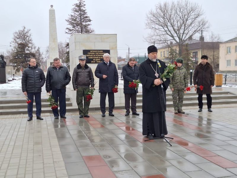 Митинг памяти в городе Миллерово