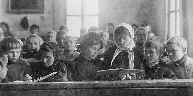 ХОЗЯИН, НАЕМНЫЙ РАБОТНИК ИЛИ ПОТРЕБИТЕЛЬ?