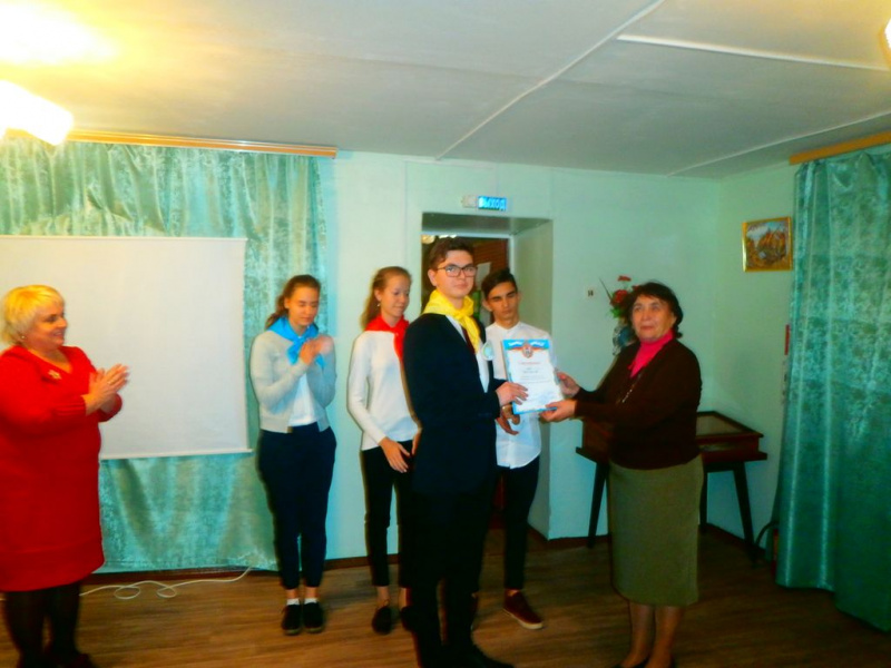 В Донецке прошел Покровский слет добровольцев-волонтеров