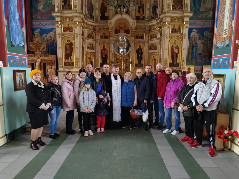 Каменская община слабослышащих  в честь святого праведного Иоанна Кронштадского отметила праздник Воскресения Христова