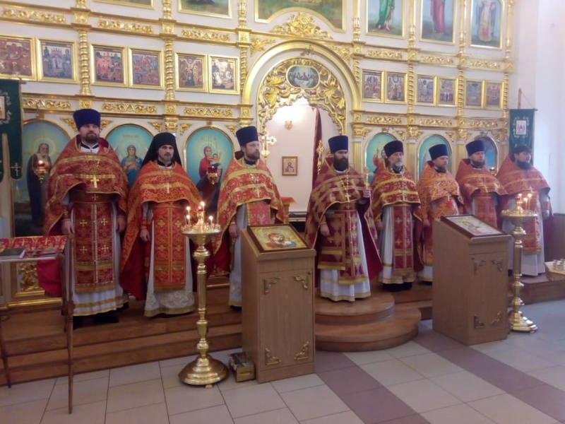 Соборное богослужение и собрание духовенства Каменск-Шахтинского благочиния