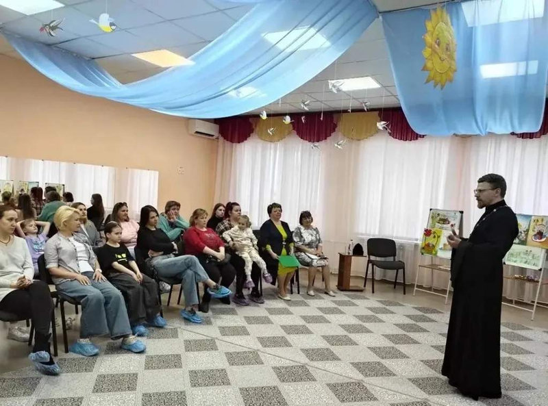 Пасхальная встреча в донецком детском саду «Берёзка» 