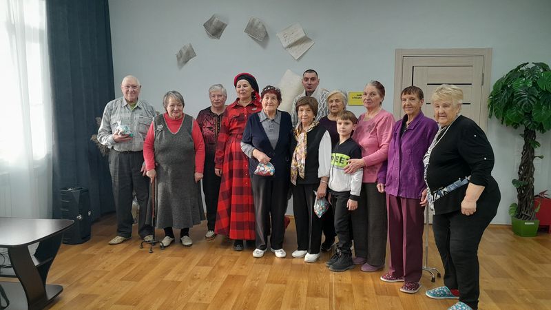 Беседа и поздравление с декадой инвалида состоялись в Новошахтинске