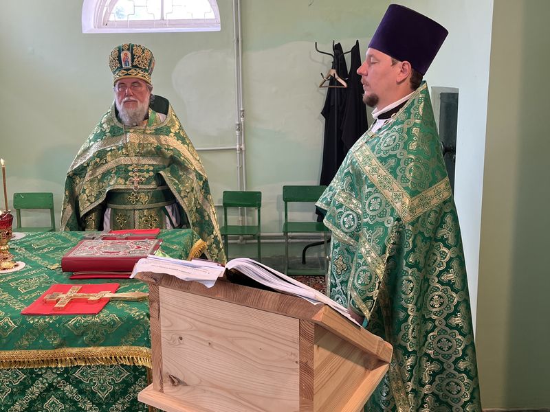 ПРЕСТОЛЬНЫЙ ПРАЗДНИК В ХРАМЕ ПРЕПОДОБНОГО СЕРАФИМА САРОВСКОГО ОТМЕТИЛИ В СТ. БАЗКОВСКОЙ