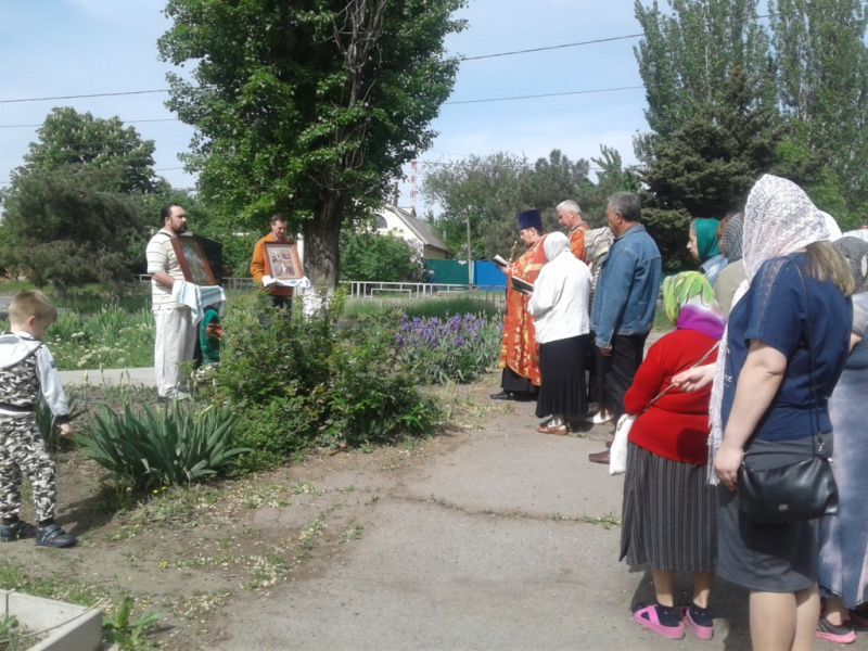 В день празднования 73-й годовщины Победы в Великой Отечественной войне, в храме Покрова Пресвятой Богородицы после богослужения был отслужен благодарственный молебен