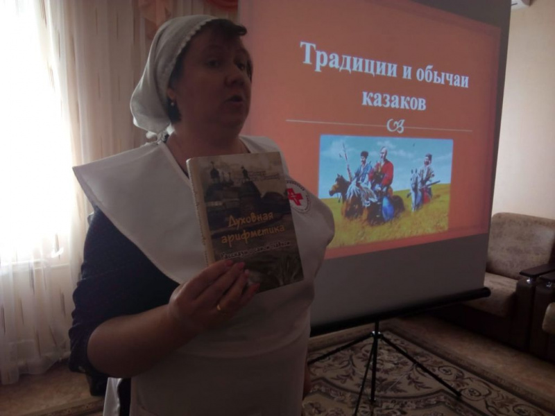 Сестры милосердия Марфо-Мариинского сестричества приняли участие в акции «Дарите книги с любовью»