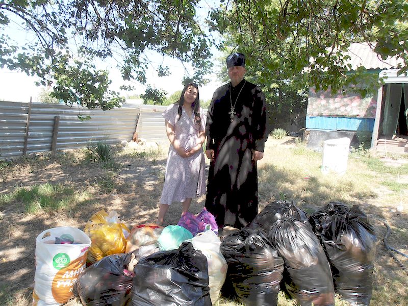 «Вместо тысячи слов можно просто помочь»