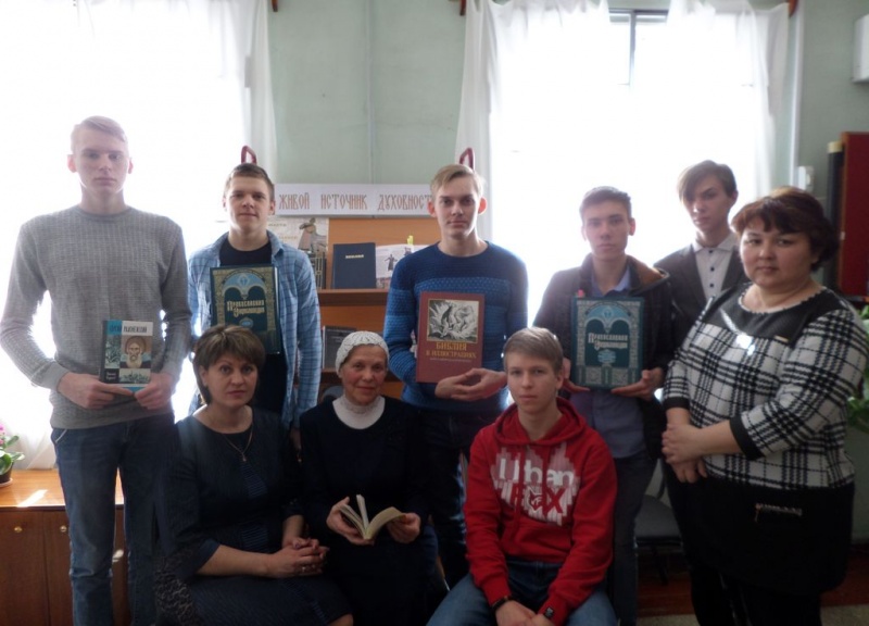 Беседы, обзоры литературы и обсуждения книг православных писателей прошли в ст. Обливской