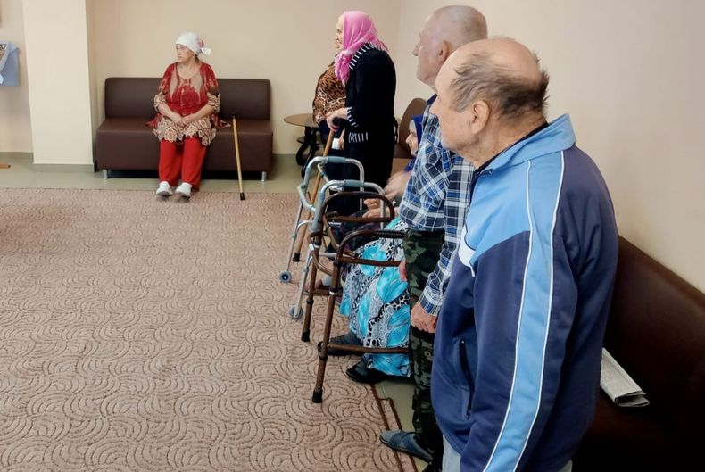 Традиционное посещение реабилитационного отделения для граждан пожилого возраста и инвалидов в станице Боковской