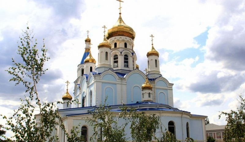 Всероссийский день трезвости поддержали в Покровском кафедральном соборе молебным пением