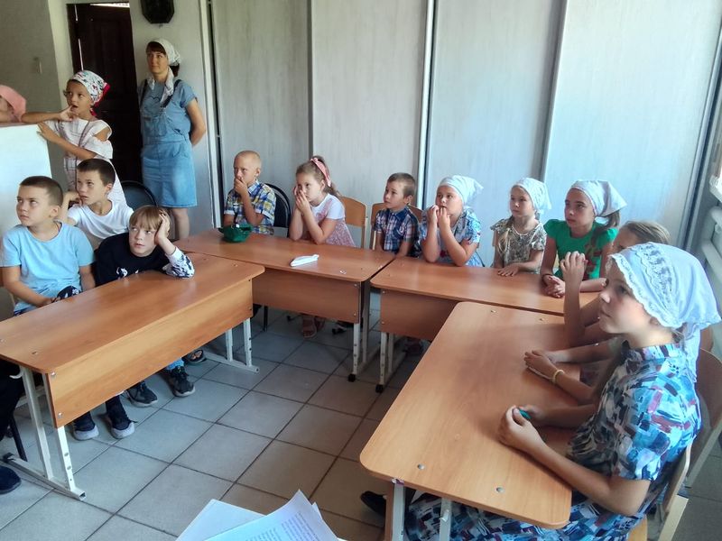 В воскресной школе при храме Архистратига Михаила прошла игра-занятие «Илия пророк»      