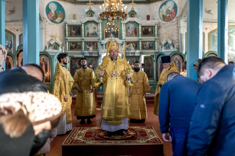 С архипастырским визитом епископ Симон посетил Георгиевское архиерейское подворье хутора Киреевка