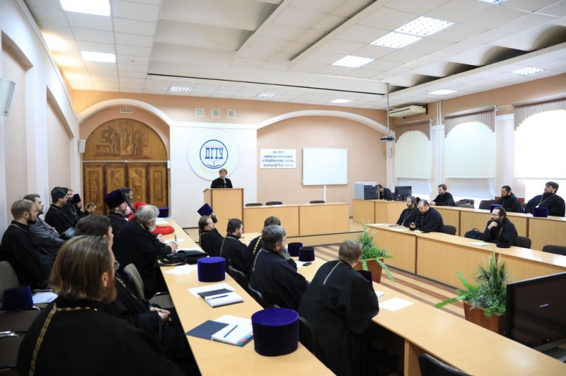 Курсы повышения квалификации для духовенства Шахтинской епархии
